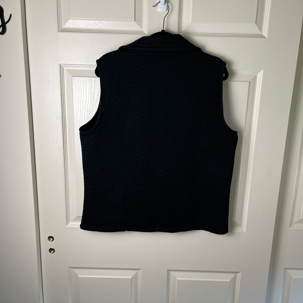 Elegant Black Women's Quilted Vest XL - Picture 5 of 9